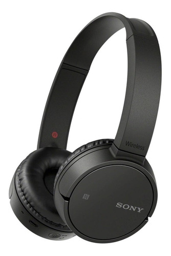 Fone de ouvido on-ear gamer sem fio Sony WH-CH500 preto