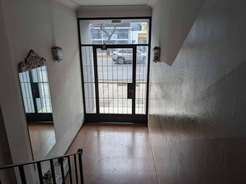 Venta Departamento 4 Amb. En Martinez Av Sta Fe