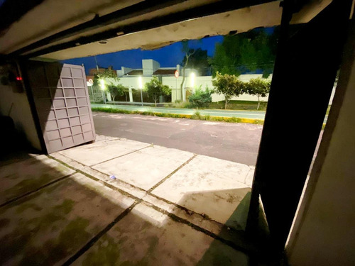 Imagen 2 de 14 de Oportunidad Casa Sola Parte Baja San Jeronimo Lidice Venta