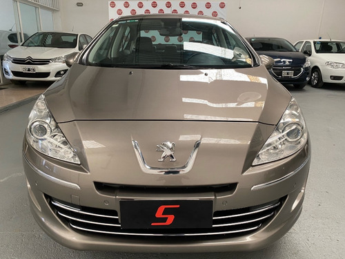 Imagen 2 de 17 de Peugeot 408 2.0 Feline 2011