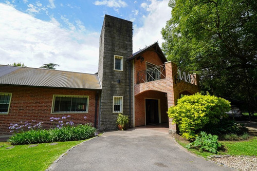Imagen 4 de 23 de Venta Casa Con Parque Y Pileta Parque Leloir, Ituzaingo