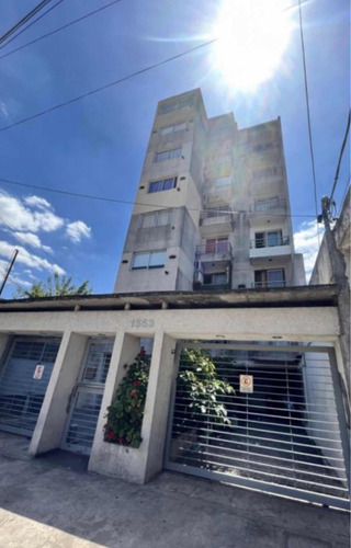 Venta Departamento Mono Ambiente En Morón Centro