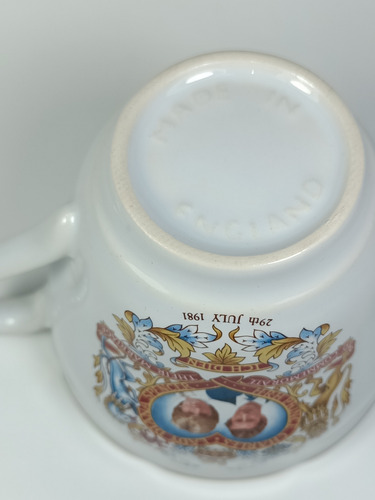 Taza Conmemorativa Boda Real Carlos Diana (Usado)