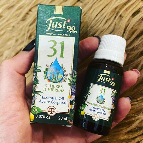 ÓLEO 31 Swiss Just . Compuesto por una combinacion de 31 aceites esenciales 100% puros. Refresca y revitaliza, alivia el dolor de cabeza y minimiza la tensión acumulada en músculos y articulaciones.