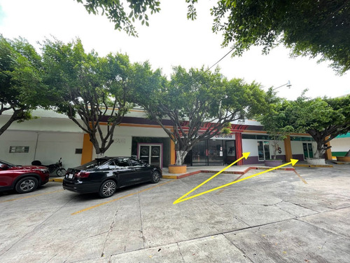 Local Comercial En Renta Blvd Belisario Con Estacionamiento