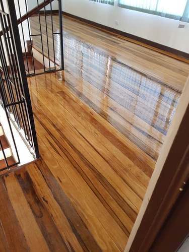 Imagen 7 de 10 de Instalacion,lijado Y Pulido Pisos De Madera Equipo 0 Polvo.
