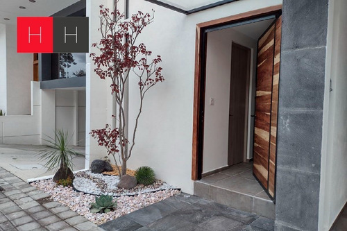 Imagen 1 de 15 de Casa En Venta En Cholula