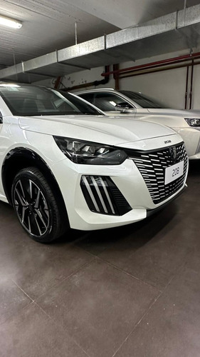 Nuevo 208 Peugeot Gt T200 2025