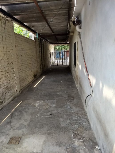 Casa En Venta En Berazategui Oeste