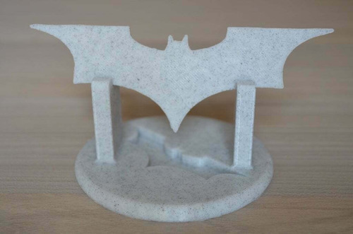 Batarang Con Soporte- Arte Plastico