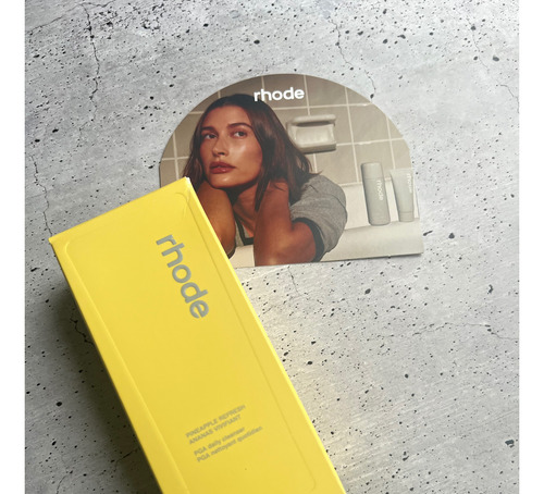 Pineapple Refresh The Daily Cleanser Limpiador Rhode