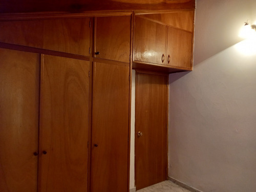 Imagen 9 de 12 de Casa Con Distinguida Amplitud, Elegante Cocina Empotrada, Acabados De Primera. Circuito Cerrado. # 22-7504