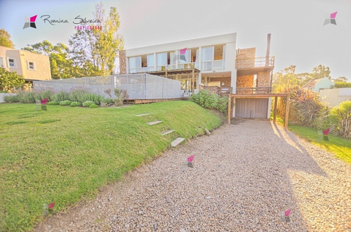 Casa En Venta La Barra- Ref: 8987