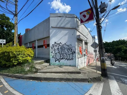 Bodegas En Arriendo Boston 643-8292251