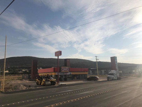 Terrero Uso De Suelo Gasolinera Pie De Carretera Piq Qro
