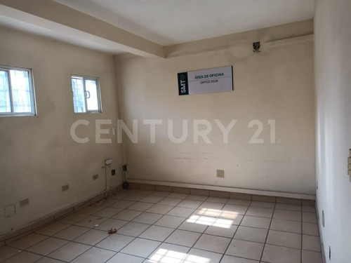 Bodega Con Oficinas En Renta, Área Blvd. Insurgentes, Tijuana, B.c.