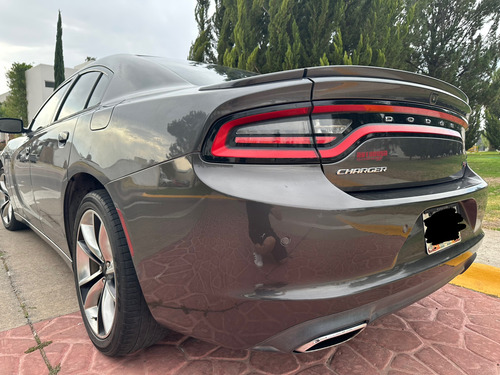 Dodge Charger 5.7 R-t At