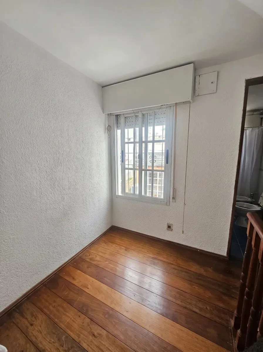 Casa En Alquiler, 3 Dormitorios Y 2 Baños, En Pocitos. · Foto 2