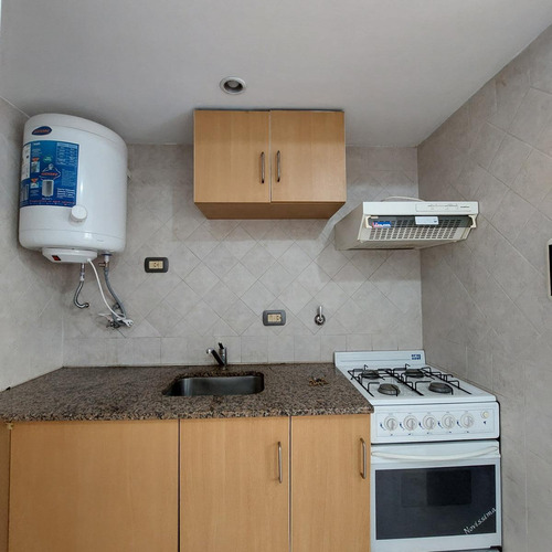 Imagen 8 de 21 de Monoambiente Dividido, Uso Comercial, República De La Sexta, Impecable, 27 M2, Planta Baja