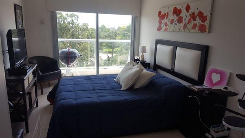 Apartamento En Alquiler Por Temporada De 3 Dormitorios En Roosevelt