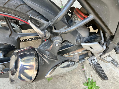 Imagen 7 de 12 de Suzuki Gixxer 150 Mas Dos Cascos Y Baul Shad 29