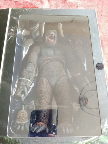 Imagen 2 de 3 de King Kong Neca Action Figure Nuevo