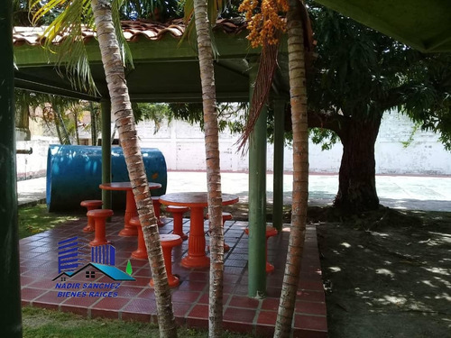 Imagen 13 de 14 de Venta Apartamento Conjunto Brion Higuerote