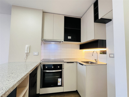 Calle San Diego, Cercano A Metro Franklin. 1d1b. Arriendo