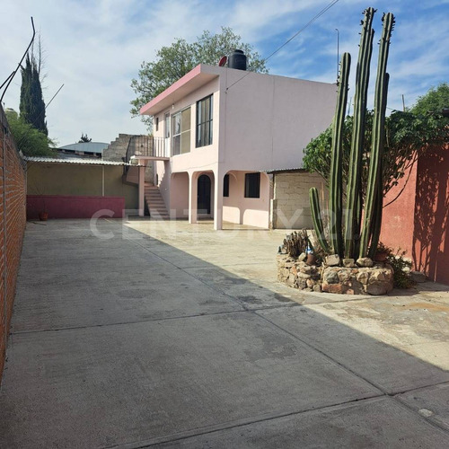 Casa En Renta En Adolfo López Mateos, Tequisquiapan, Qro.