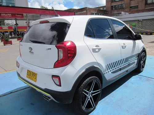 Kia Picanto Xline 1250cc Mt Aa