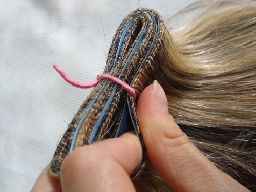 Imagem 3 de 3 de Franja Lateral Cabelo Humano Mechado Fita Adesiva 25cm