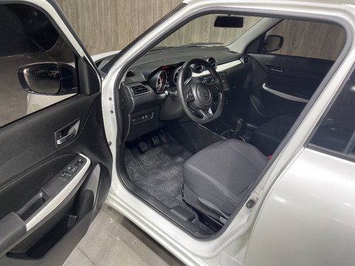 Suzuki Swift GLS HYBRID