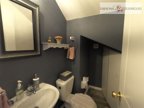 Casa En Venta De 3 Dorm. En Quilpué