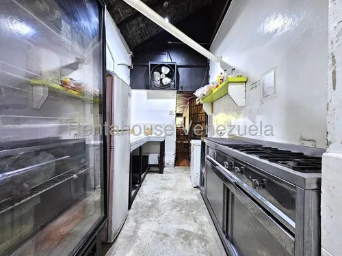 Maria E. Vende Negociable!! Excelente Inversión !!! Negocios De Alimentos Y Bebidas Totalmente Activo Y Operativo, Con Los Equipos Necesarios Para Continuar Facturando!!! En Zona Este, Lara#25-21649*