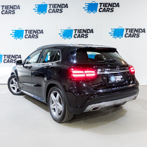 Imagen 2 de 8 de Mercedes - Benz Gla 250 4 Matic