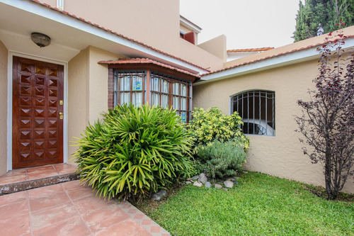 Venta De Casa 5 Ambientes Con Piscina En Haedo Sur