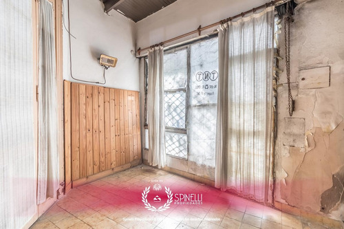 5amb C/dep · 211m² · Pb! 2 Patios! S/exp! Apto Prof! A Refacc! · Oportunidad!
