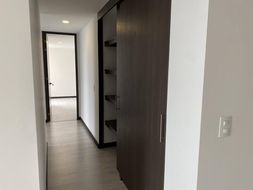 Apartamento En Venta Ubicado En Envigado Sector Loma De Las Brujas (26617).