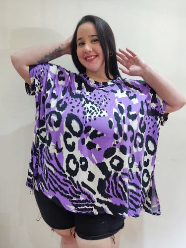 Remeron Oversize Modal Con Tajo Talle Especial Mujer