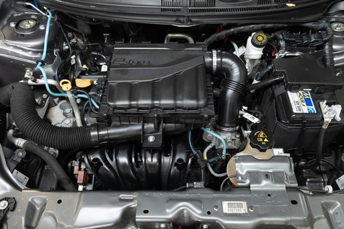 Fiat Cronos 1.8 16v Precision