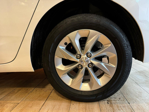Chevrolet Onix HATCH 10MT LT2