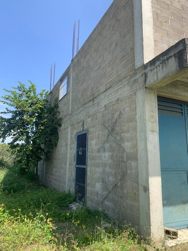 Imagen 7 de 7 de Venta De Locales, Ubicado En La Raiza, Santa Teresa.