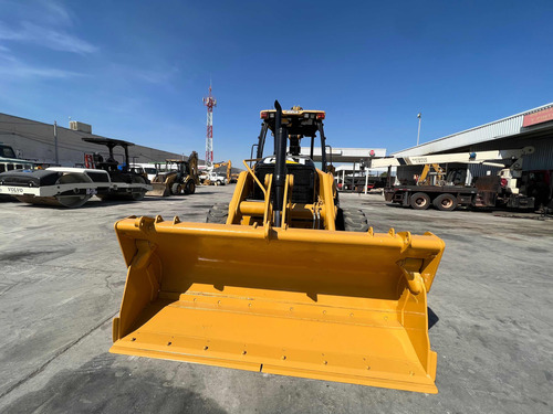 Retroexcavadora Caterpillar 450e 2014 4x4 Extension Kit