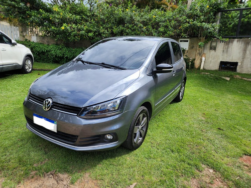 Volkswagen Fox 1.6 Connect Total Flex 5p