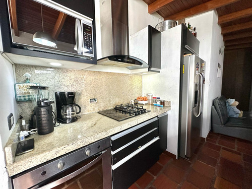 Em Casa En Venta En Altos De Paramillo