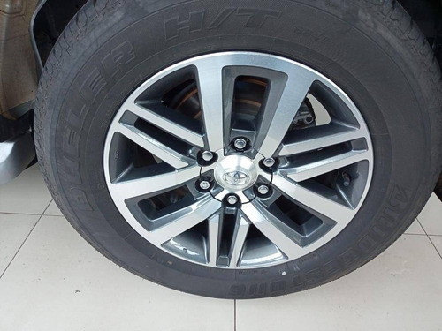 Imagem 10 de 15 de Toyota Hilux Sw4 2.8 Srx 4x4 7 Lugares 16v Turbo