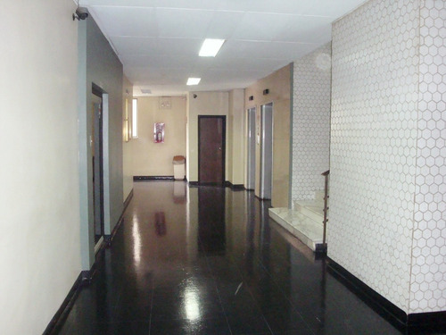 Imagen 4 de 12 de Oficina En Venta La Castellana Riv#5668 Nl-15-002