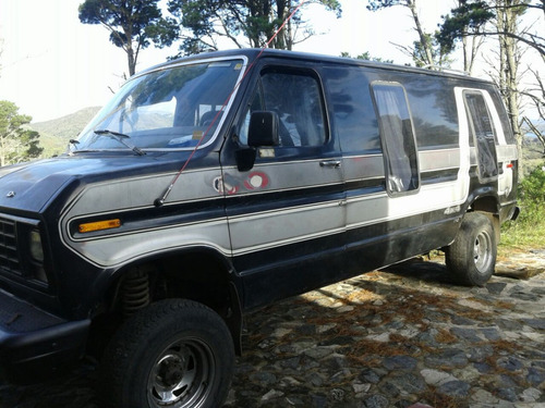Ford Econoline 150 4x4 Modelo 1980