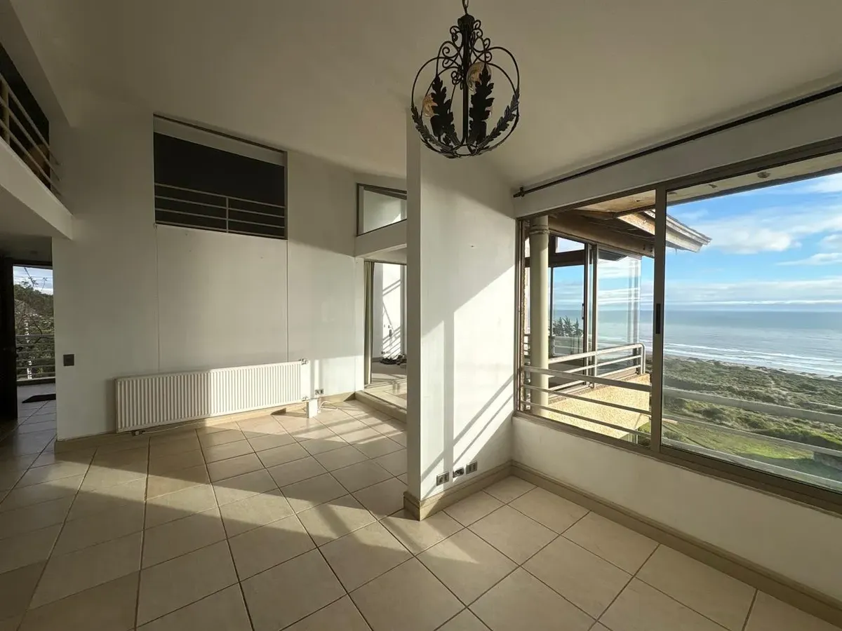 Imagen 5 de 22 de Arriendo De Exclusivo Duplex Con Vista 180° En Santo Domingo