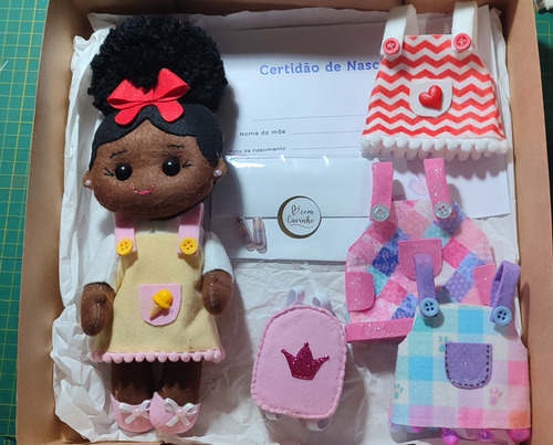 Kit Boneca Maria Com Roupas No Jardim Das Fadas Lúdico
